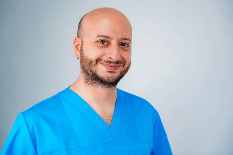 Dr. Bogdan Cristescu – Medic endodont