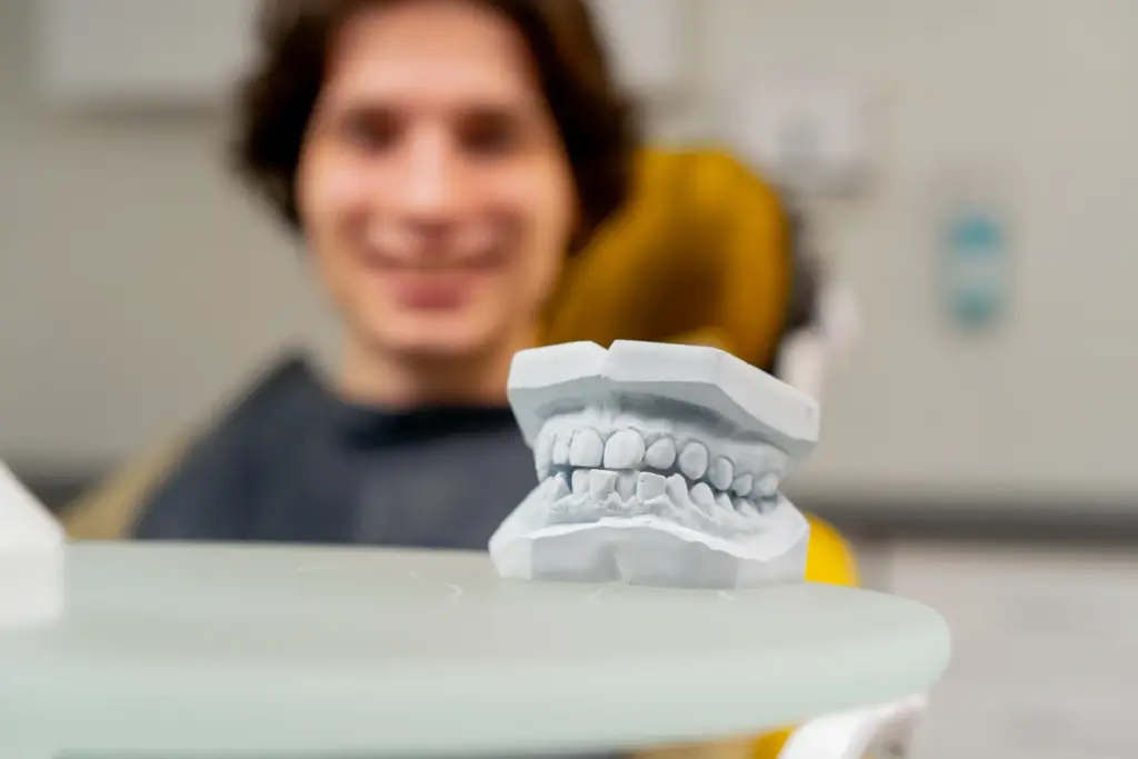 aparat dentar copii - adolescent la cabinetul de ortodontie la Dental Planet