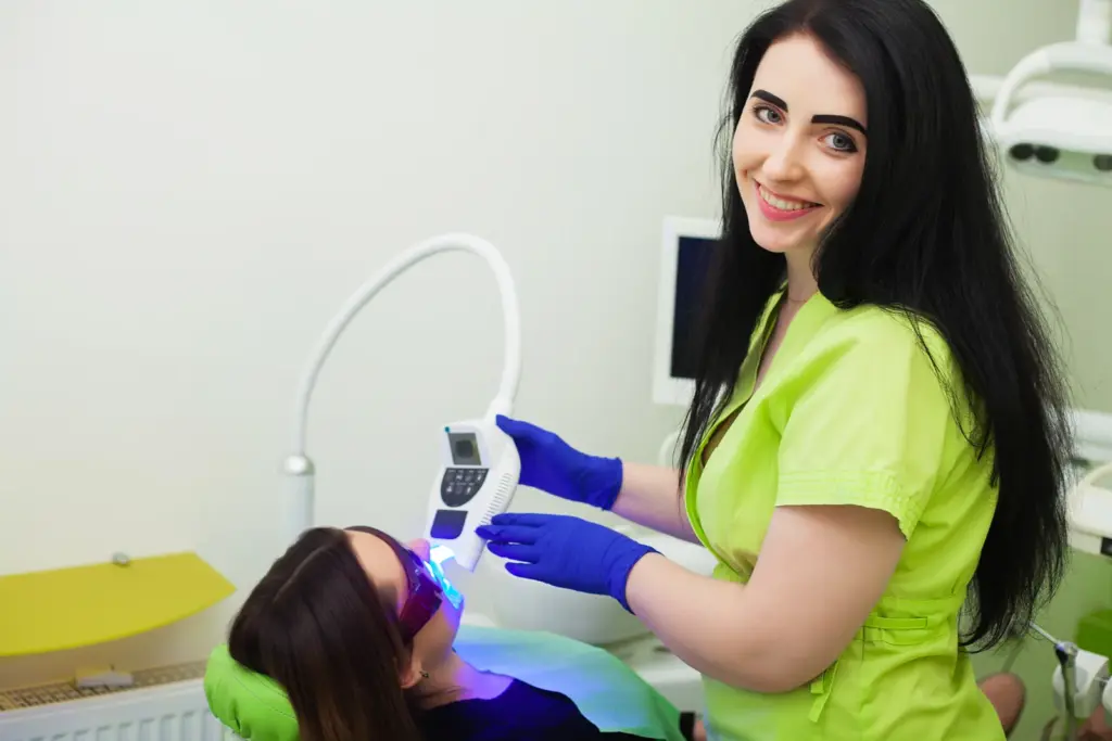 aparat dentar - consultatie ortodontica la Dental Planet